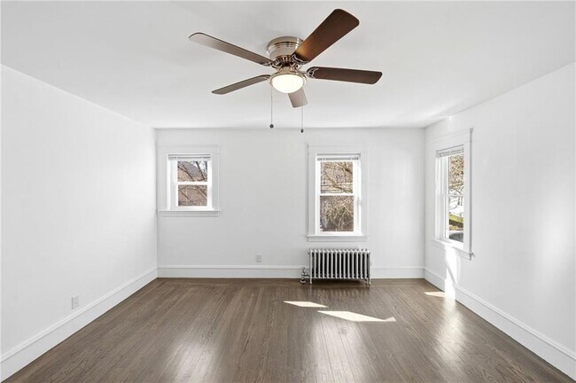 Building Photo - 1169 Chalkstone Ave