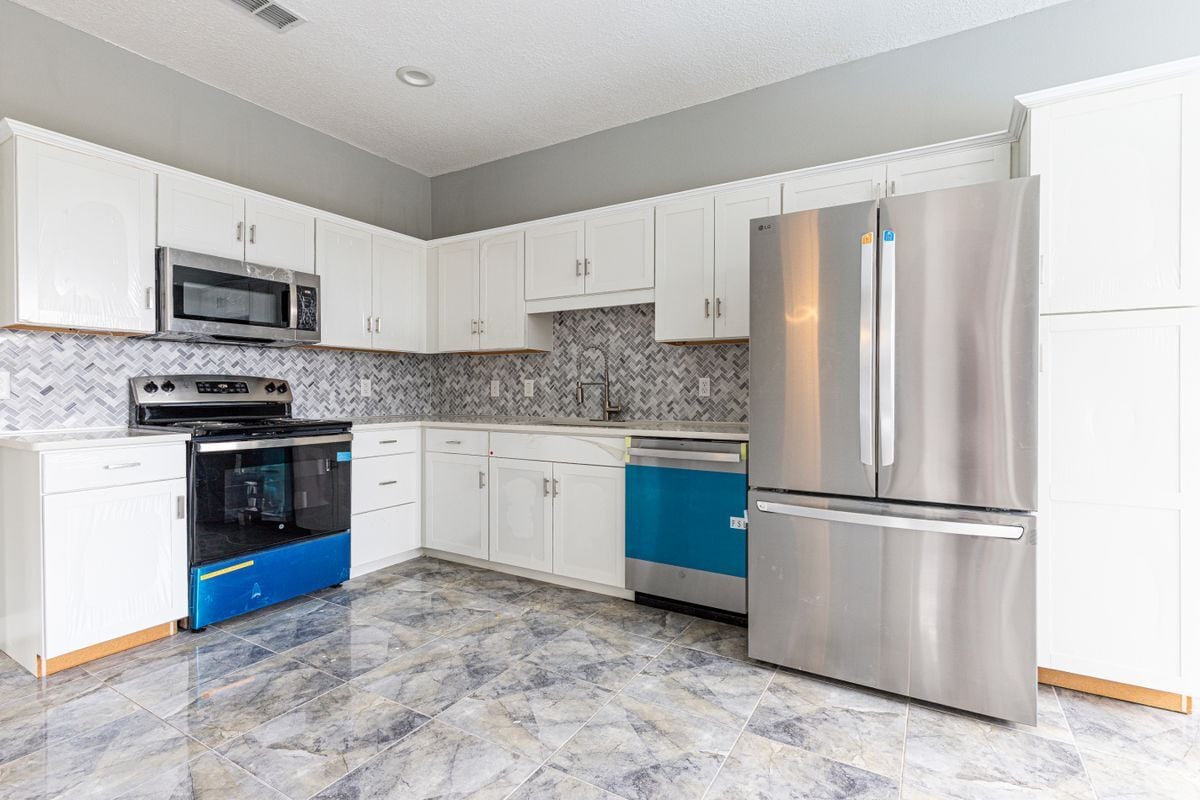 Building Photo - 2252 Wyndam Way