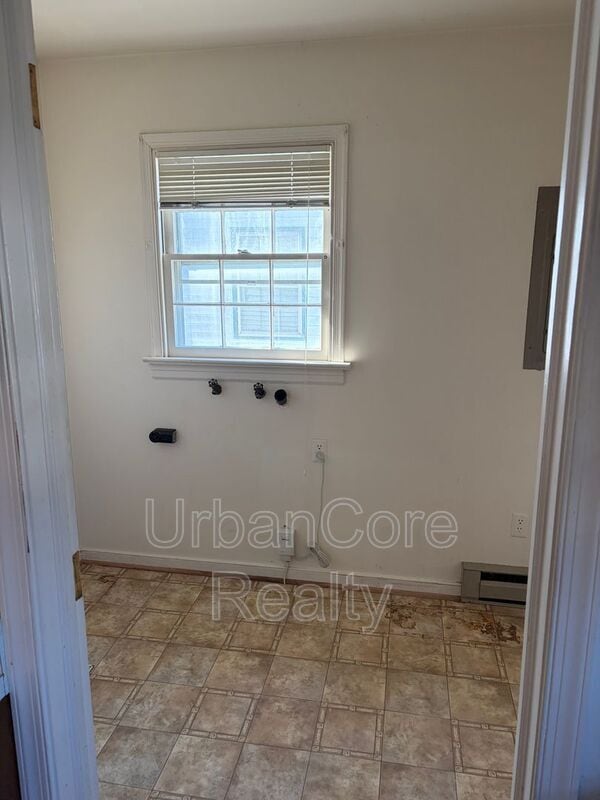 Building Photo - 808 N 30th St