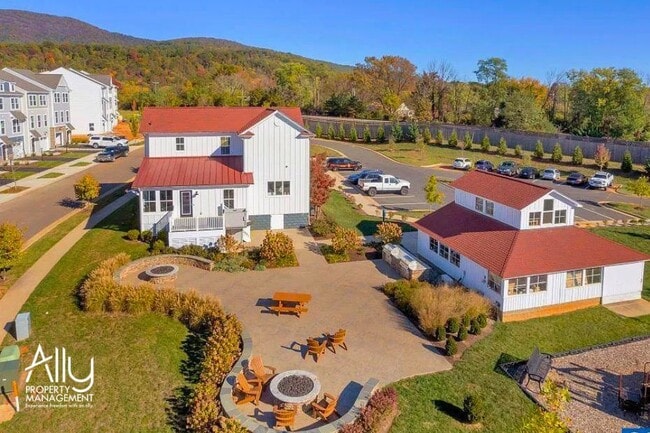 Building Photo - 4959 Lexi Ln