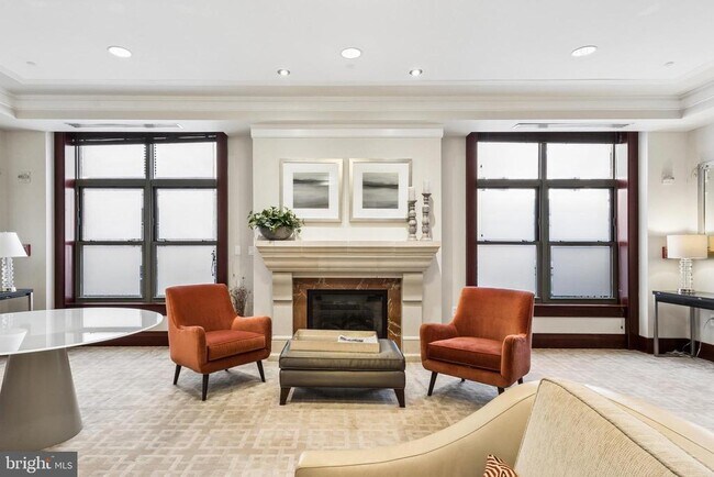 Building Photo - 2425 L St NW