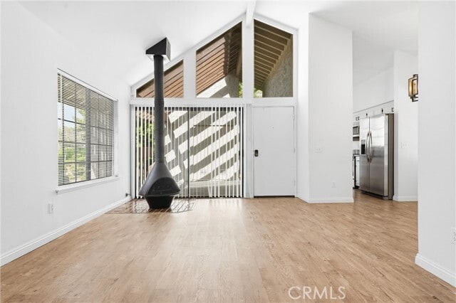 Building Photo - 302 Maui Dr