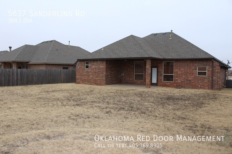 Building Photo - 5637 Sanderling Rd