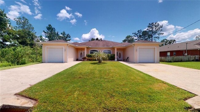 Primary Photo - 16 Wood Amber Ln