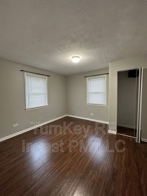 Building Photo - 3734 148th Pl