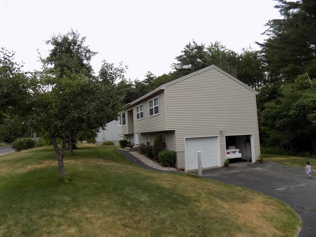 Building Photo - 53 Back River Rd