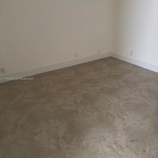 Building Photo - 19355 Turnberry Way