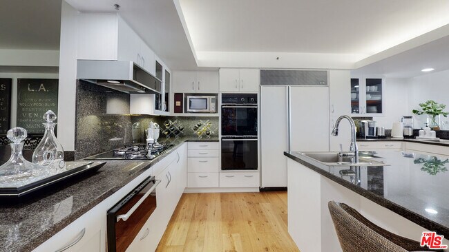 Building Photo - 101 Ocean Ave