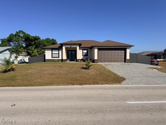 Building Photo - 423 Kismet Pkwy E