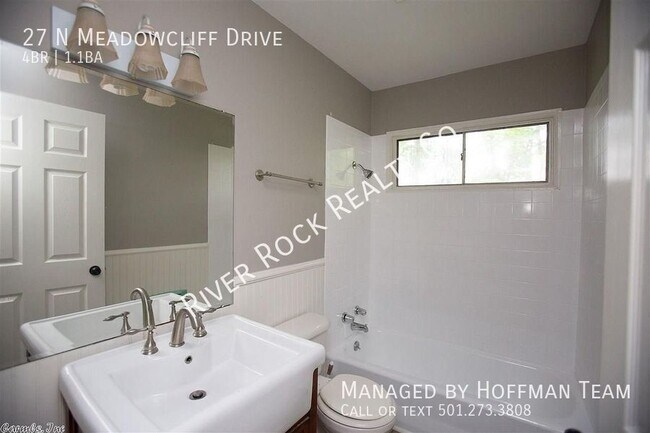 Building Photo - 27 N Meadowcliff Dr