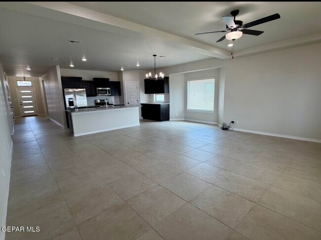 Building Photo - 7409 Scarlet Oak Pl