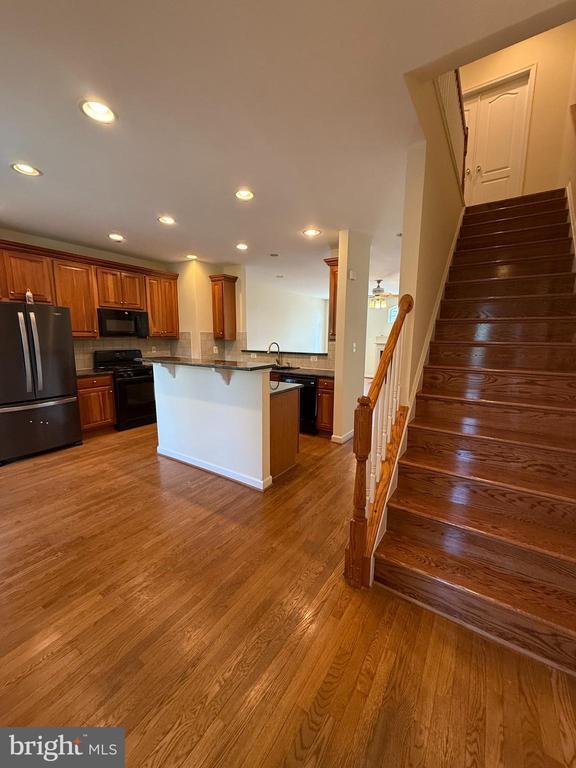 Building Photo - 708 Redgate Ln