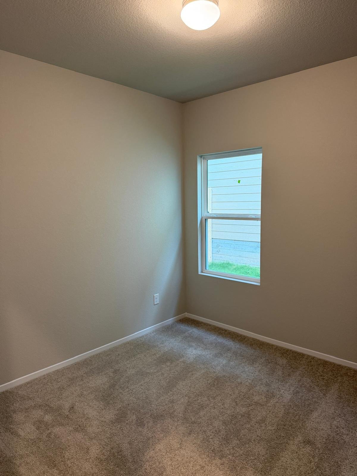 Building Photo - 2615 Derwent Dr