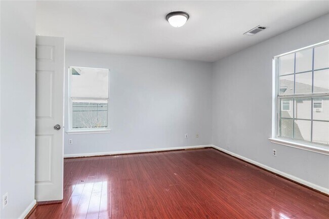 Building Photo - 6427 Waldron Cir