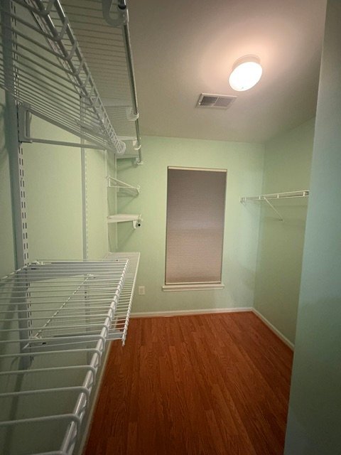 Building Photo - 20334 Bowfonds St