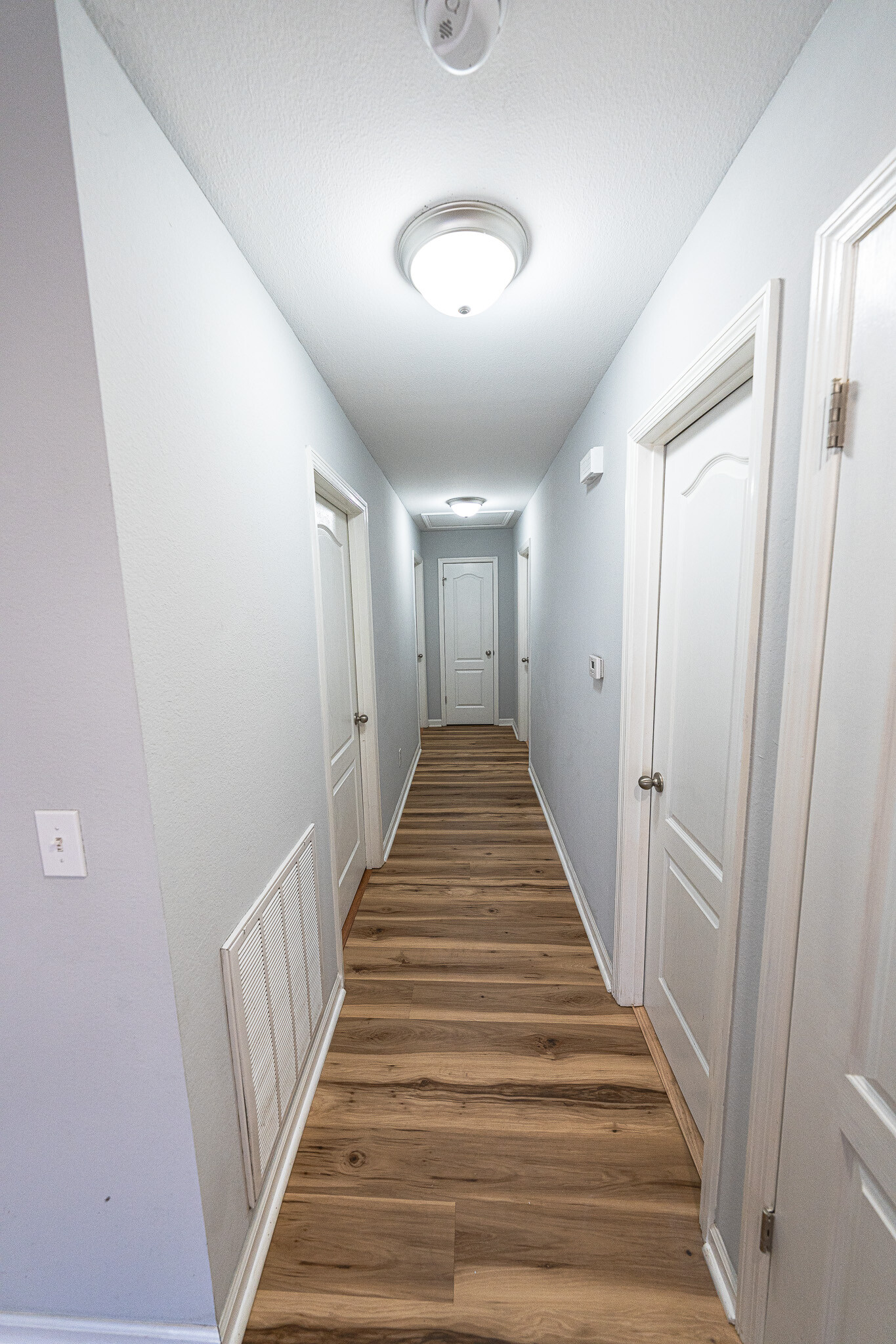 Building Photo - 1532B Katherine St NW