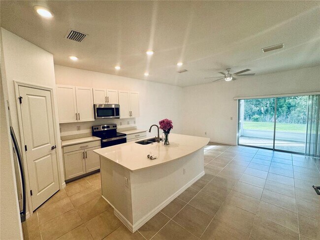 Building Photo - 8525 Lunar Skye St
