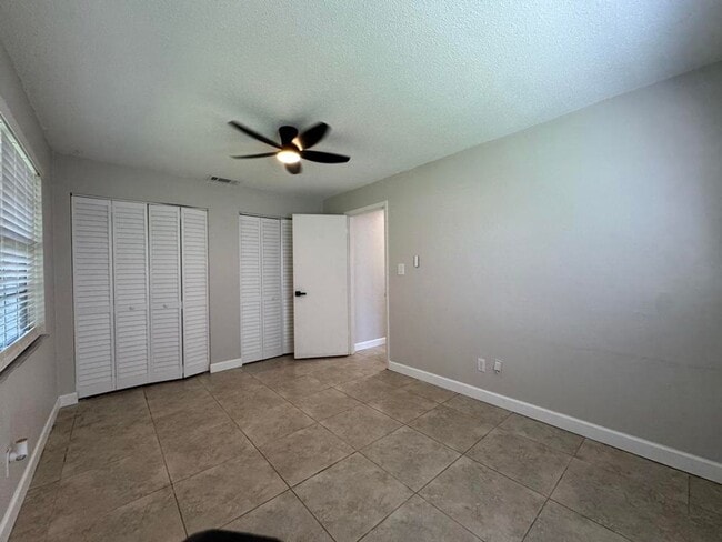 Building Photo - 2/1 Duplex in Holly Hill