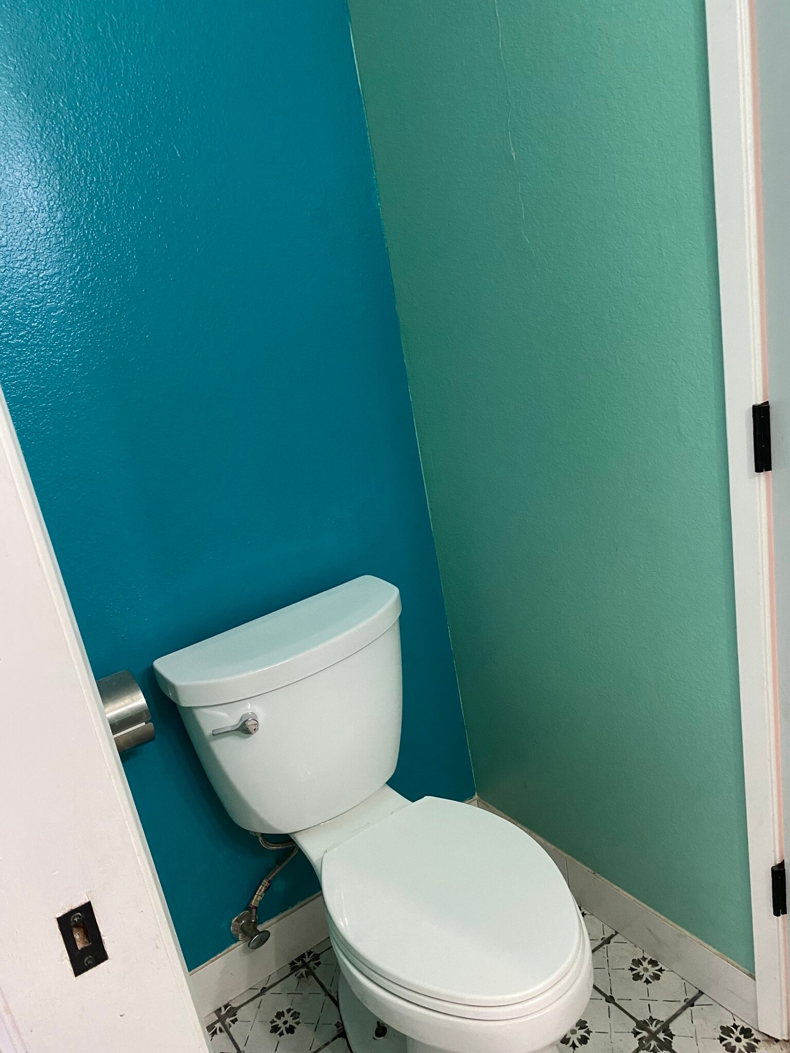 Half bath - 1253 Ravenshoe Way