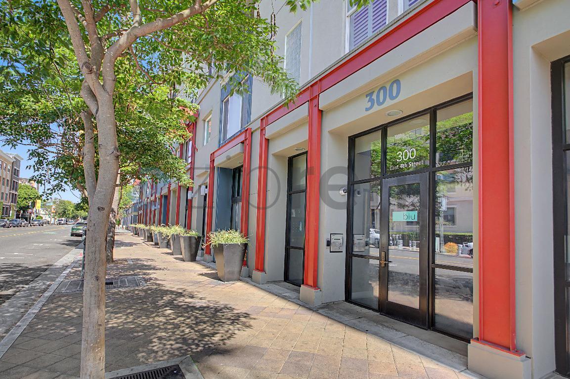 Building Photo - Unit 407