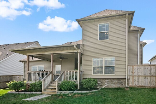 Building Photo - Beautiful Home in Summerfield Waiting to C...