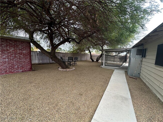 Building Photo - 3009 N Crawford St