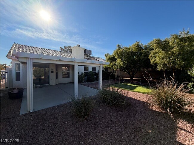 Building Photo - 4342 Valley Sage Dr