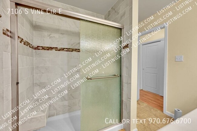 Building Photo - 7106 S Vine Cir E