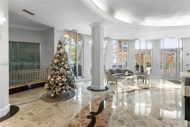 Building Photo - 2501 S Ocean Dr