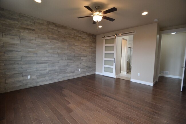 Building Photo - 3 Bedroom Ranch with Finished Basement Available Now!