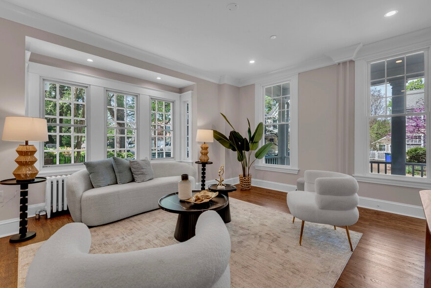 Building Photo - 3 Murray Ave