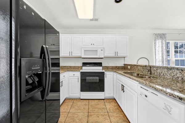 Building Photo - 395 Thistle Ln