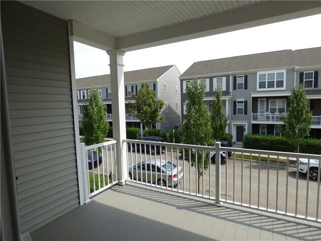Building Photo - 105 Gress Rd