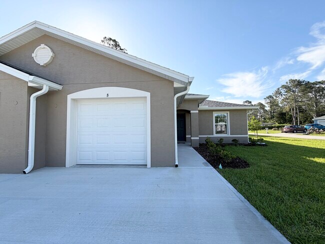 Building Photo - 2 Whee Pl