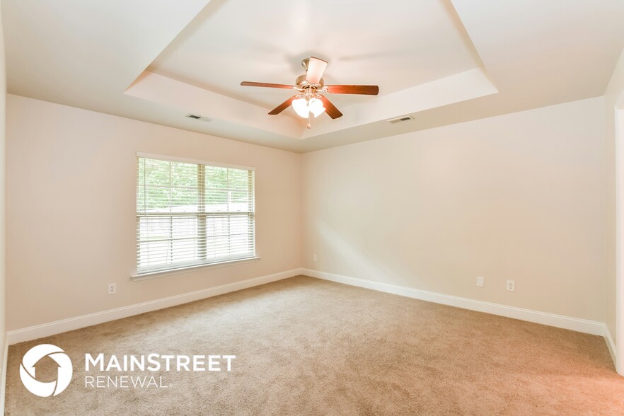 Building Photo - 125 Bermuda Lakes Dr