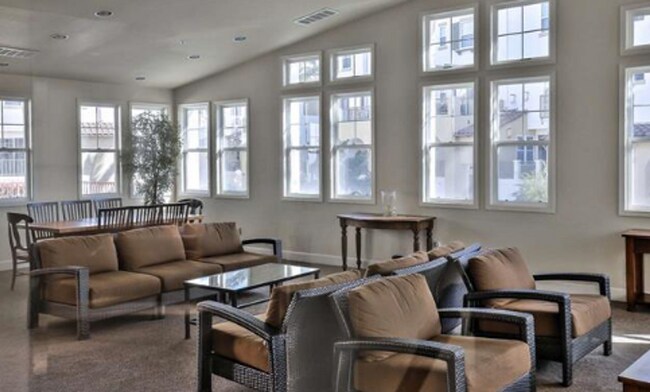 Building Photo - Dublin Ranch THE VILLAS  2 bed/2.5 bath roomy with two patios! Month to month terms OK