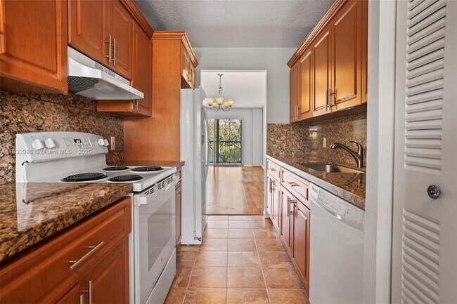 Building Photo - 12900 SW 13th St