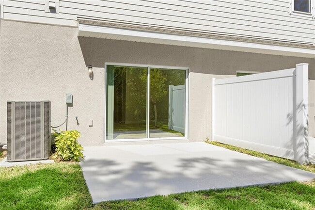 Building Photo - 15156 Cuzcorro Ct