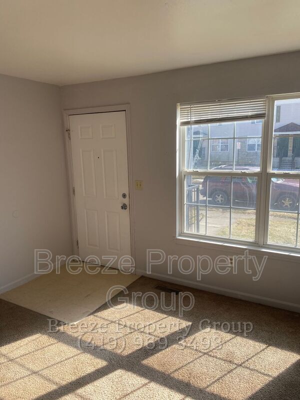 Primary Photo - 510 Hope St
