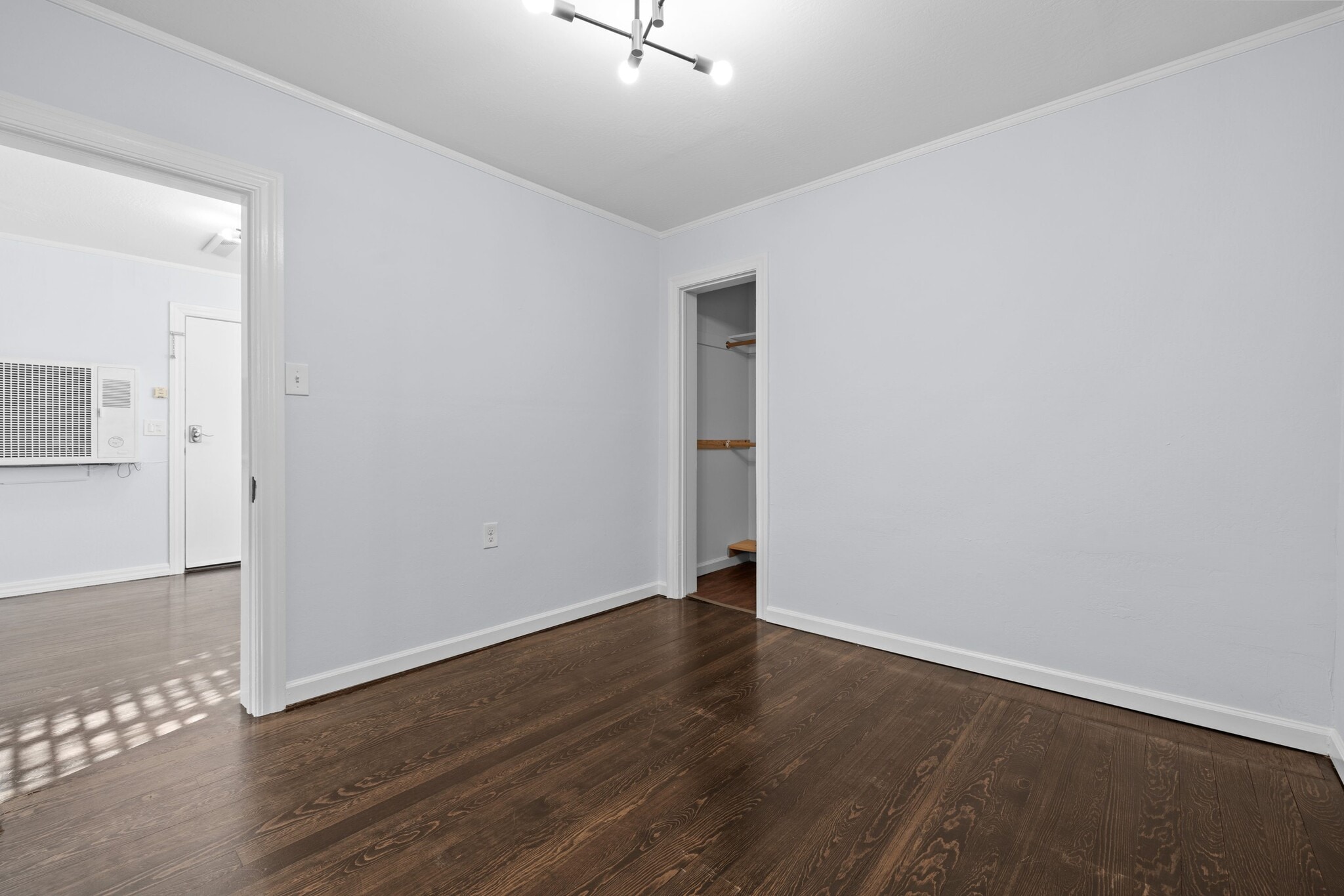 Building Photo - 1724 Lincoln Ave