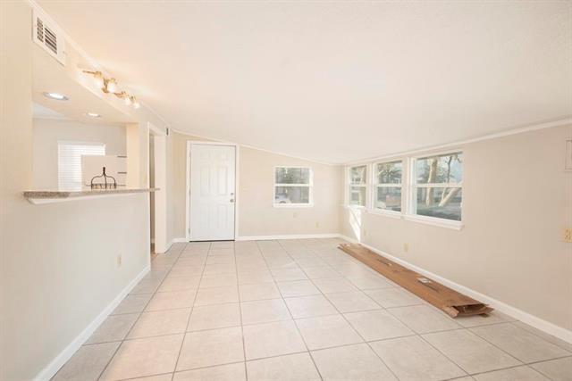 Building Photo - 801 17th St