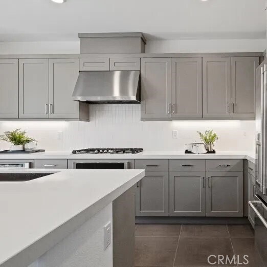 Building Photo - 27213 Tamarack Ln