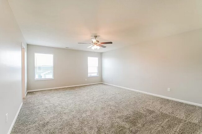 Building Photo - 1368 W Wyndstone Way