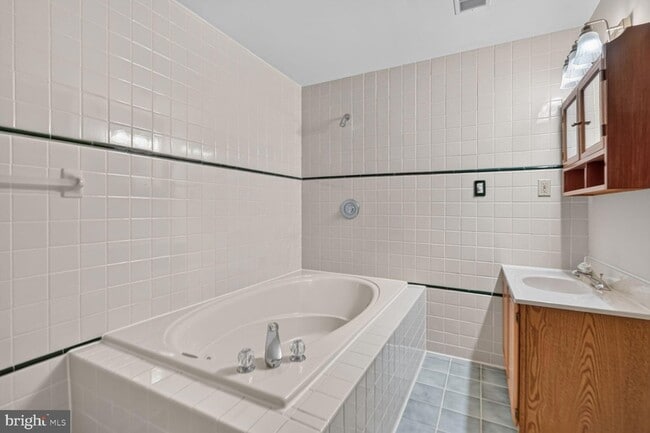 Building Photo - 8219 Crackling Fire Dr