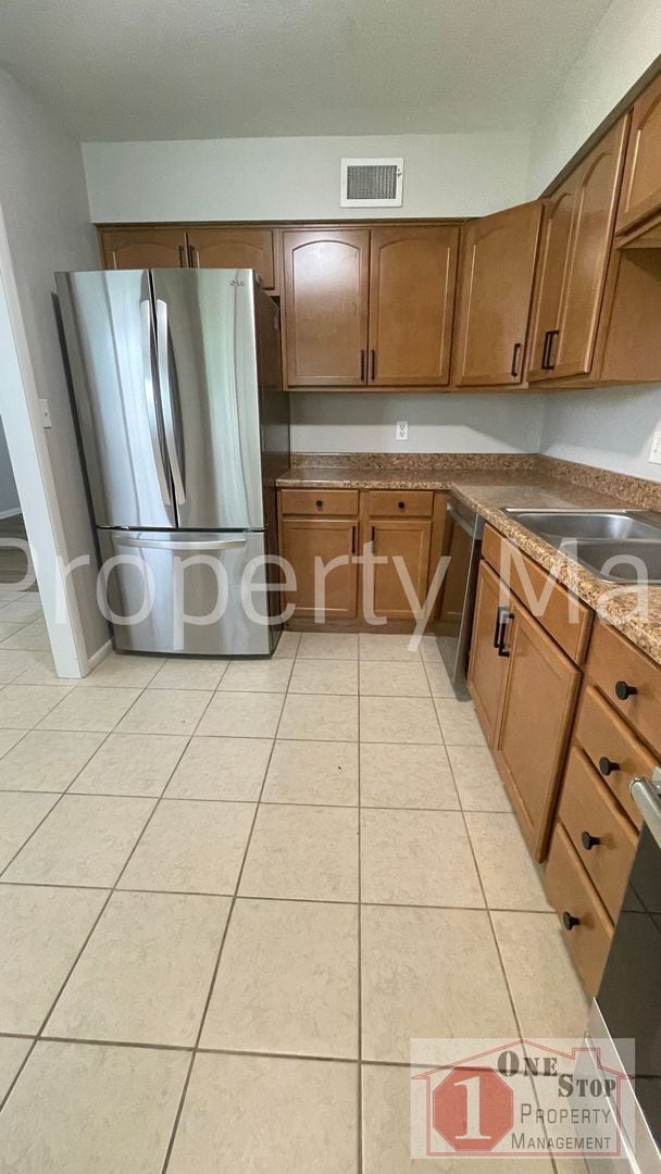 Building Photo - Beautiful 2 Bedroom 1 Bathroom in Kansas City