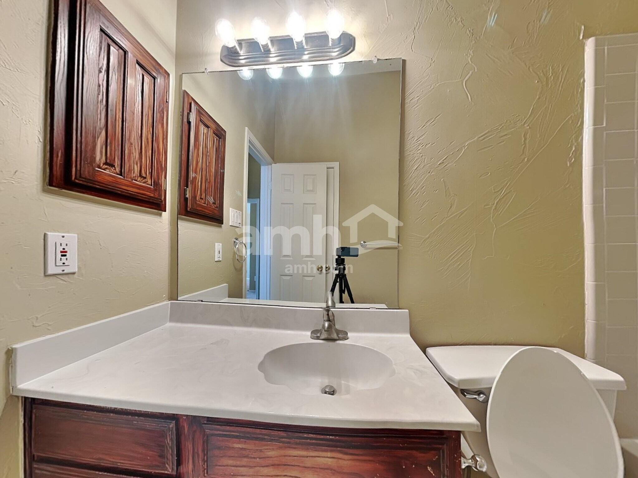 Building Photo - 11601 Wingfield Ln