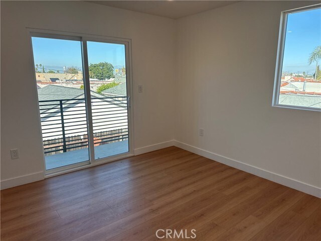 Building Photo - 8727 Dalton Ave
