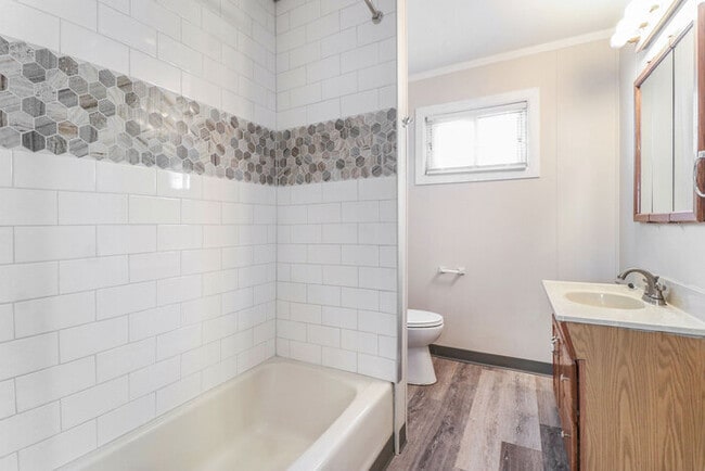 Building Photo - 1722 S Brookfield St