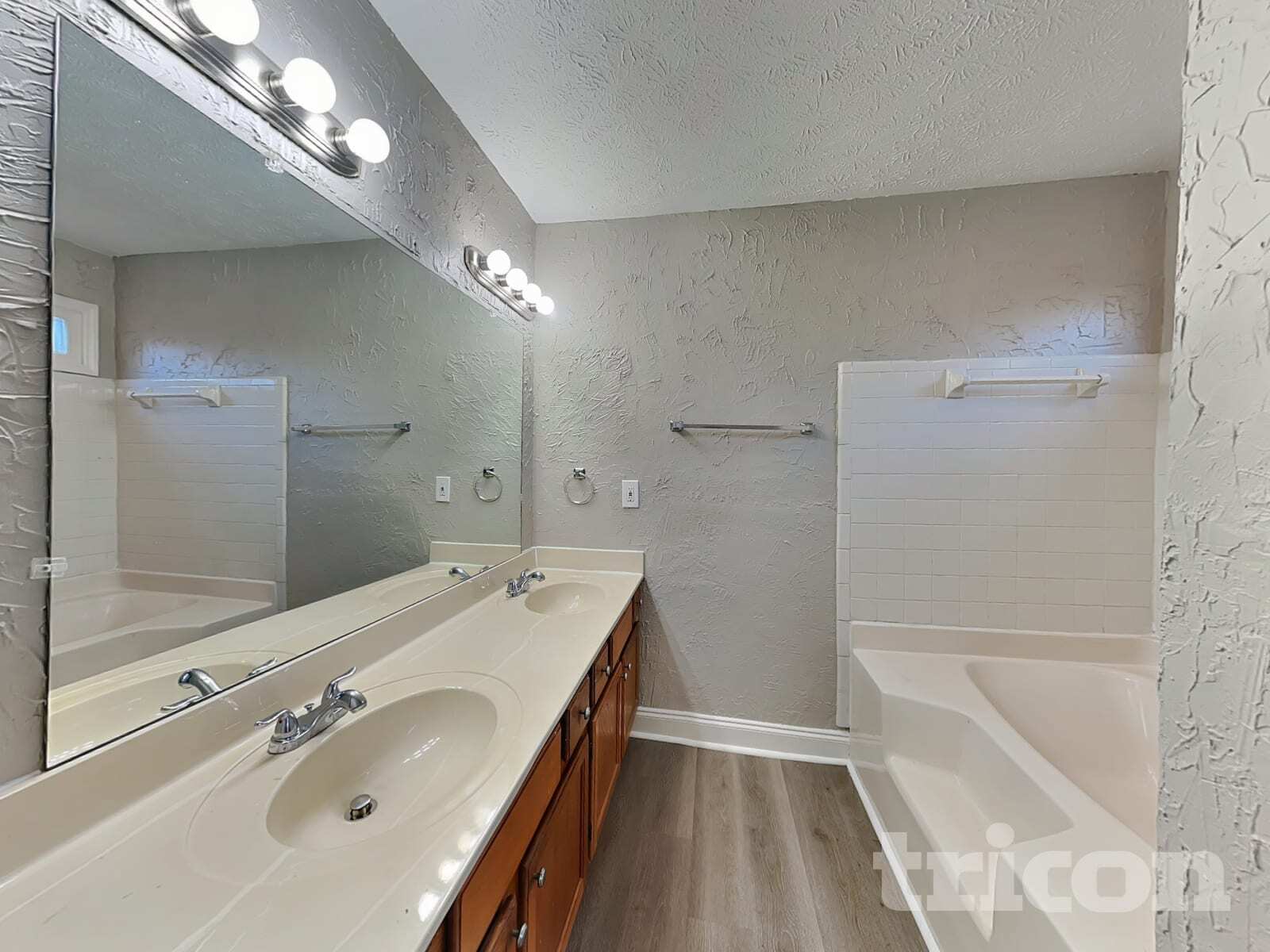 Building Photo - 1261 Appian Way