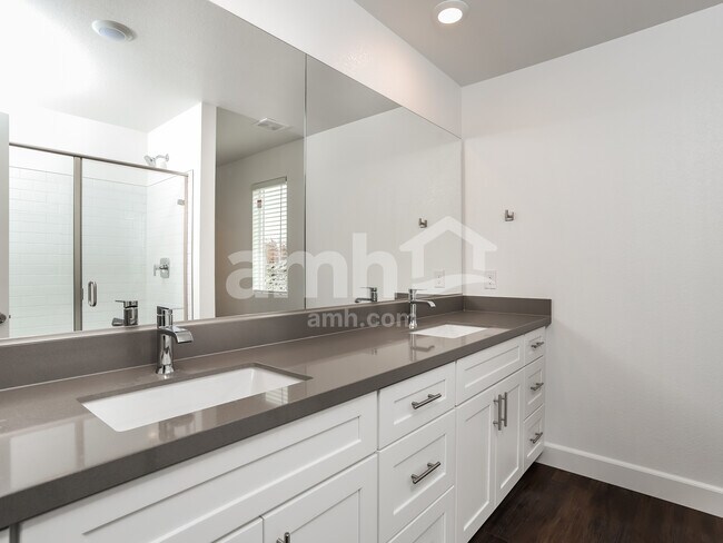 Building Photo - 6521 Enlightenment Dr